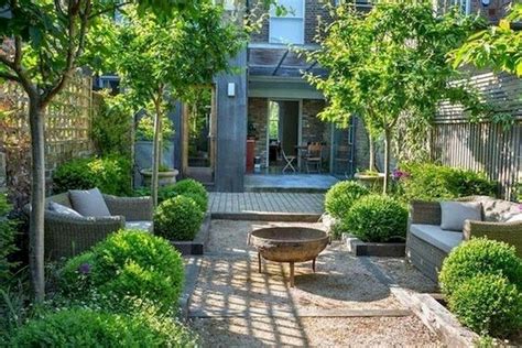 44 Amazing Backyard Seating Ideas To Make You Feel Relax Courtyard