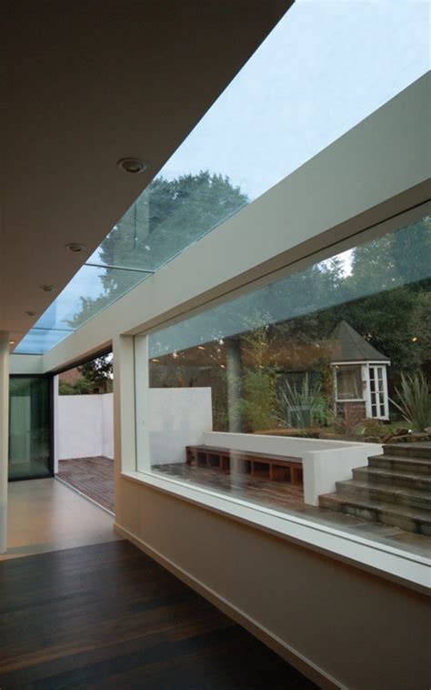 On the edge of wimbledon common and near the famous tennis courts, this luxurious boutique hotel has a 2 aa rosette restaurant, elegant accommodation, beautiful gardens and free parking. WIMBLEDON HOUSE - FD Architecture