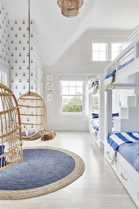 Nautical Décor Ideas That Are Actually Chic