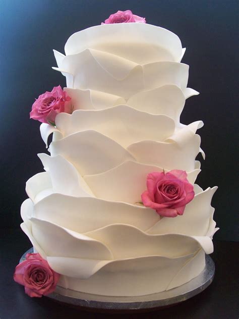 Petal Wedding Cake 850 Temptation Cakes Temptation Cakes