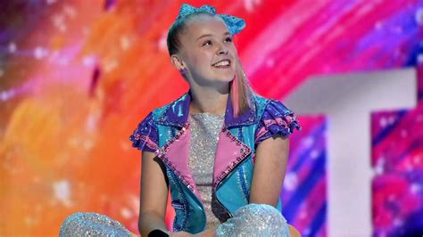 Jojo Siwa Shows Off Personal 7 Eleven And Merch Store In Youtube