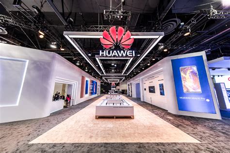 Huawei Ces2018 On Behance Booth Design Design Huawei