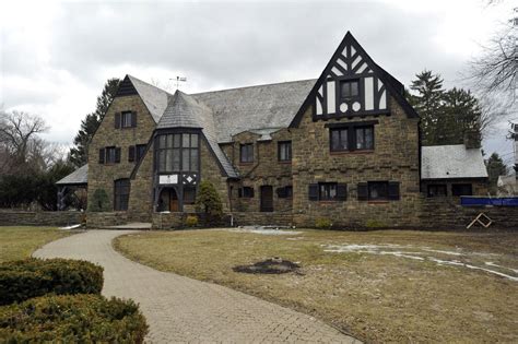 Penn State Frat Suspended Over Alleged Photos Of Nude Women On Facebook Page