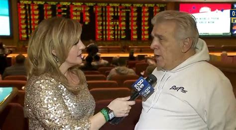 Two extraordinary resorts for you to enjoy. How to bet in a Las Vegas sports book