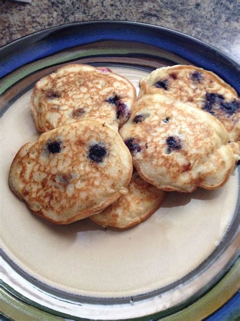 Find easy to make recipes and browse photos, reviews, tips and more. Gluten-Free Dairy-Free Banana Blueberry Pancakes (my recipe!) 1 cup Bisquick gluten-free mix 1 ...