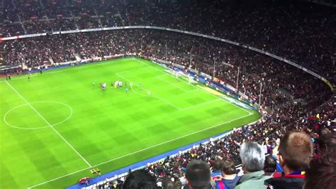 La de hoy vale una final de copa. Barcelona - Sevilla 0-0 : Kanoute scene - Messi miss - YouTube