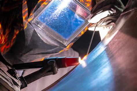 Mar 21, 2021 · how does tig welding work? How To TIG Weld (Step-by-Step Process) - Sensible Digs