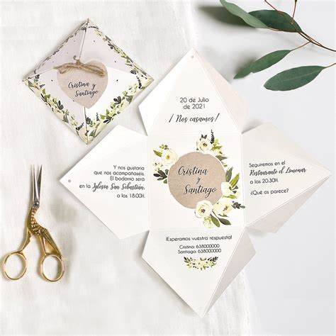 Partecipazione rose in rilievo con bordi doarati. Partecipazioni Nozze Matrimonio