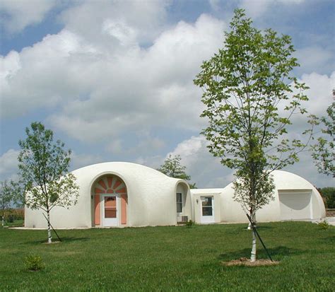 Modern Dome Homes A Guide To Dome Homes Pros Cons Costs More And