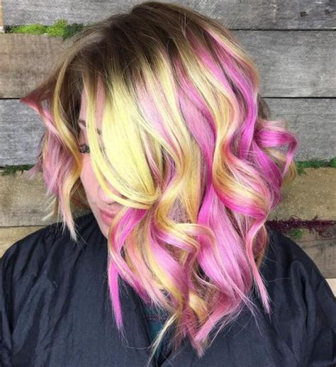 Wait for it to cool and then spritz the solution onto your hair. 40 Pink Hairstyles: Pastel Colors, Pink Highlights, Blonde ...