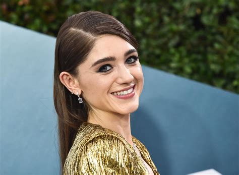 Natalia Dyer Steckbrief Bilder Und News Gmxch