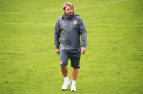 This is the profile site of the manager sven mislintat. Sven Mislintat: VfB-Sportdirektor hofft auf positive ...