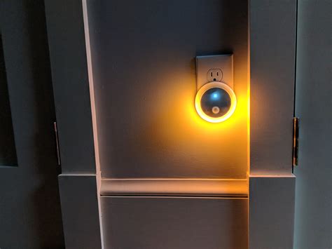 Zing Led Smart Night Light Alessandro Bahgat