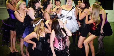 Byron Bay Hens Night Burlesque Dance Party Real Escapes