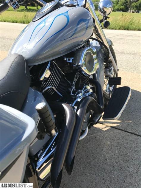 Custom pu side saddle bags ft for yamaha vmx1200 vmx1700 vstar 650 950 1100 1300. ARMSLIST - For Sale: 2006 Yamaha V Star 1100 Custom Bagger ...