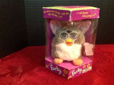 Original Electronic Furby Model 70 800 By Tiger Electronics 1998