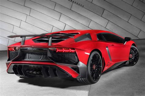 Used 2016 Lamborghini Aventador For Sale Pricing And Features Edmunds