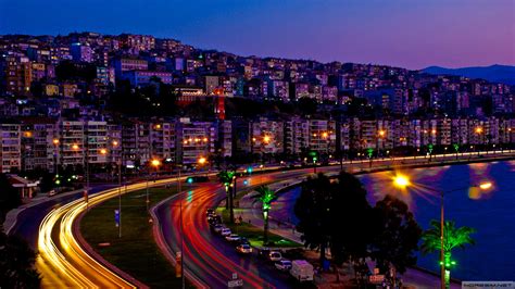 Izmir chamber of commerce presents izmir: The Izmir city photos and hotels - Kudoybook
