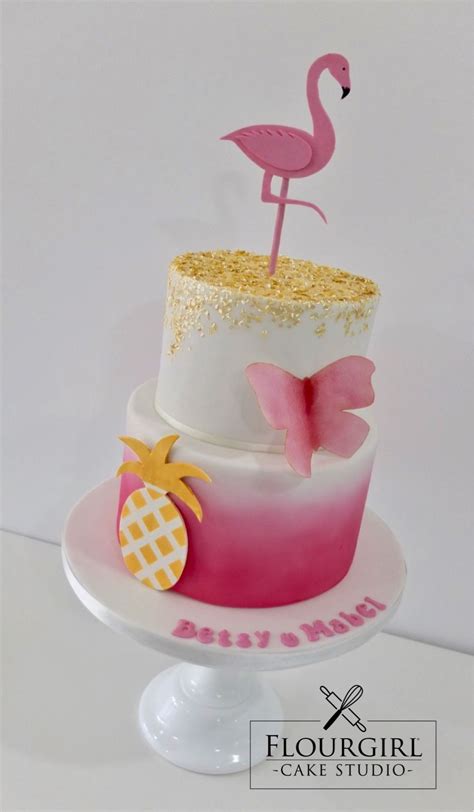 Trova immagini stock hd a tema pink flamingo cake birthday invitation card e milioni di altre foto, illustrazioni e contenuti vettoriali stock royalty free nella vasta raccolta di shutterstock. Flamingo and Pineapple Cake. Pink Birthday Cake. Pink and ...