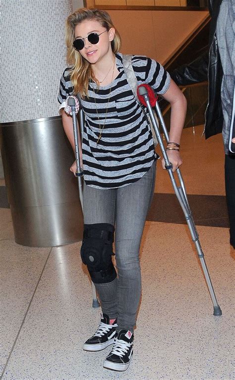 Chloë Grace Moretz On Crutches And Wearing A Knee Brace Find Out The