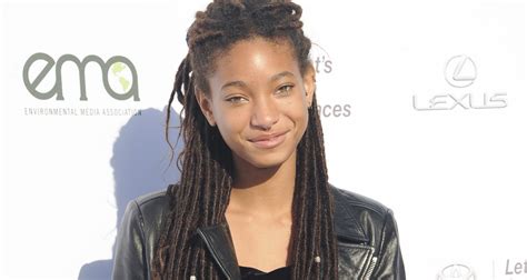 Willow Smith Says Growing Up In The Public Eye Was ‘excruciatingly