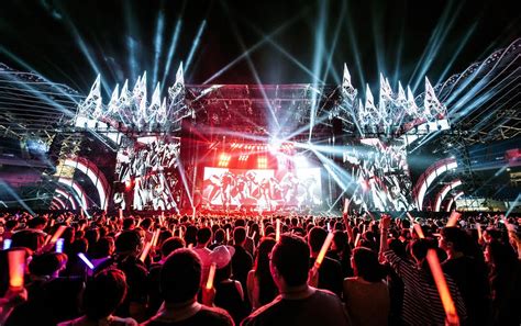 Find tickets to all live music, concerts, tour dates and festivals in and around kuala lumpur in 2020 and 2021. Mayday 2017 Life Tour Malaysia: A Concert That Will Rock ...