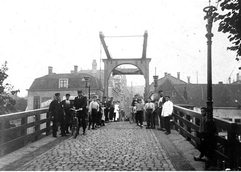 Brug van Winny.H op Typisch Hollands... in 2020 Deens, De brug