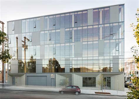 Glass Facade Reveals Timber Structure Of Portland Office Building Architecture Building Design