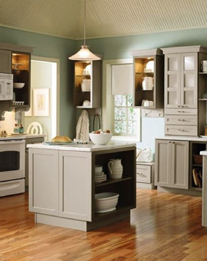 Home depot pays thomasville and martha stewart for the use of their names. little love blue: martha stewart kitchens...