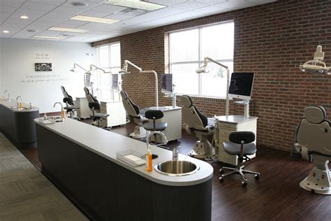 Open Bay Ortho Clinic Interior Design Dental Office Design Interior