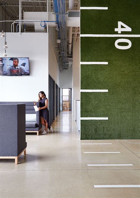 Find out what works well at fcb chicago from the people who know best. A Look Inside NCSA's New Sleek Chicago Office | Office ...