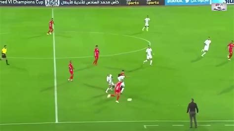 وكانت كتيبة المدرب التونسي فوزي البنزرتي قد تعادلت في لقاء الذهاب بهدف لمثله. أجمل المراوغات في الديربي البيضاوي / الوداد ضد الرجاء ...