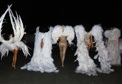 Pin By Amanda Hernandez On Kylie Jenner Victoria Secret Halloween Costumes Victorias Secret