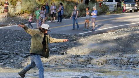 Flash flood rolls through Wrightwood