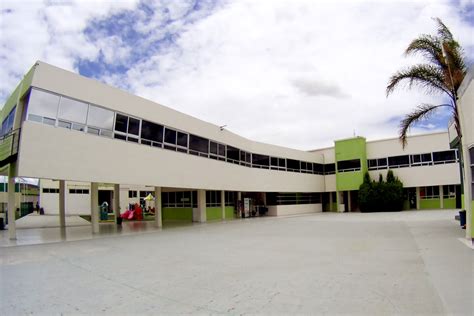 Galería Instituto Moisés Sáenz Garza De Hidalgo