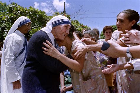 5 De Septiembre Madre Teresa De Calcuta Santa Dedicada A Los Pobres