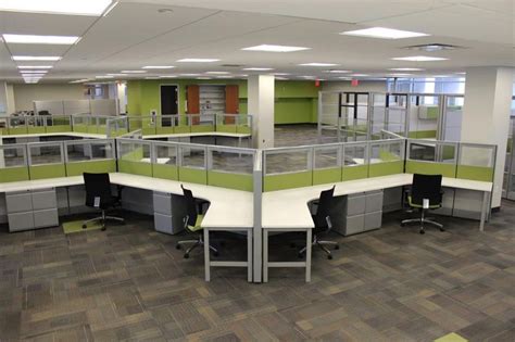 Degree Cubicles W Glass Green Accent