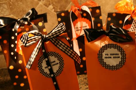 Halloween Treat Bags For Preschool Class Halloween Paper Crafts