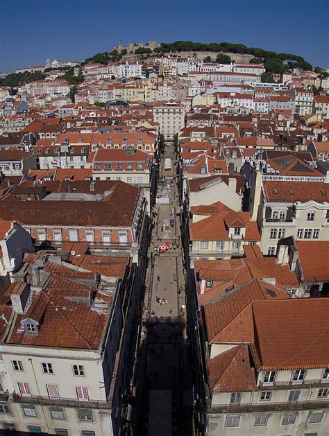 Grote online catalogus met plaatsingen met foto's. Lissabon