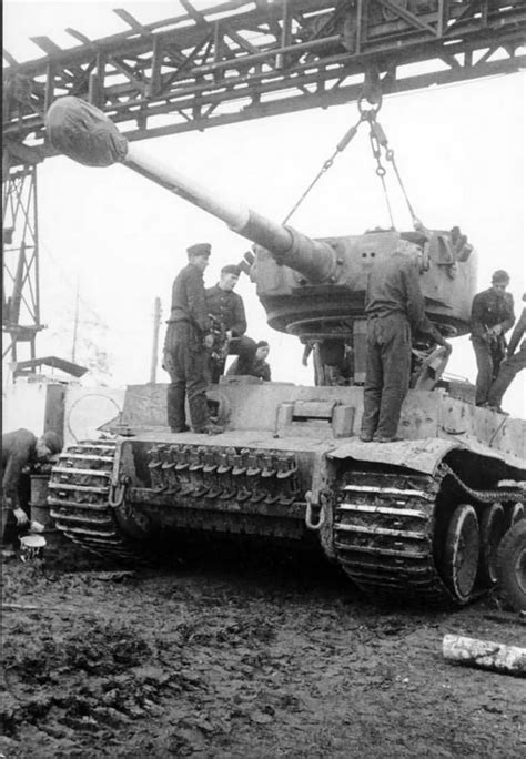 Tiger Tank Schwere Panzer Abteilung 505 112 In Repair Shop World War