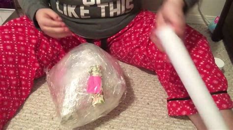 how to make a cling wrap ball of ts and play the game saran wrap ball tutorial youtube
