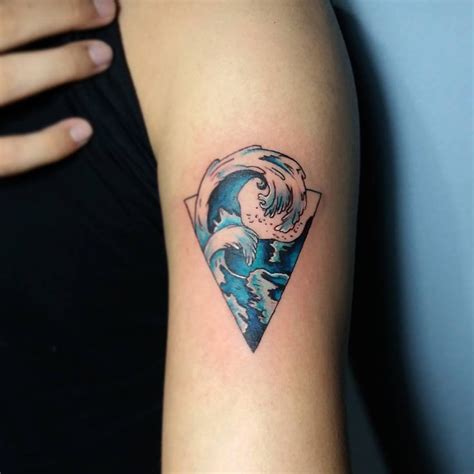 Watercolor wave tattoo, blue, ocean wave tattoo, forearm wave tattoo. Best 25+ Wave tattoo design ideas on Pinterest | Small ...