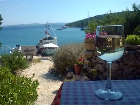 Nacionalni park kornati /rejs statkiem z okolic zadaru lub szybenika. Nacionalni park Kornati - Beli Gomon, najem gumenjaka ...