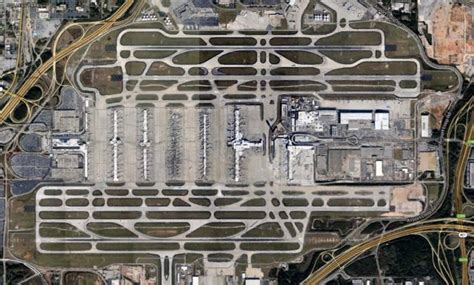 How Many Runways Does Atlanta Airport Have Ndaorug