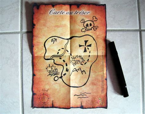 Carte au trésor niveau d'objet 50 lié quand ramassé unique. La carte au trésor du pirate