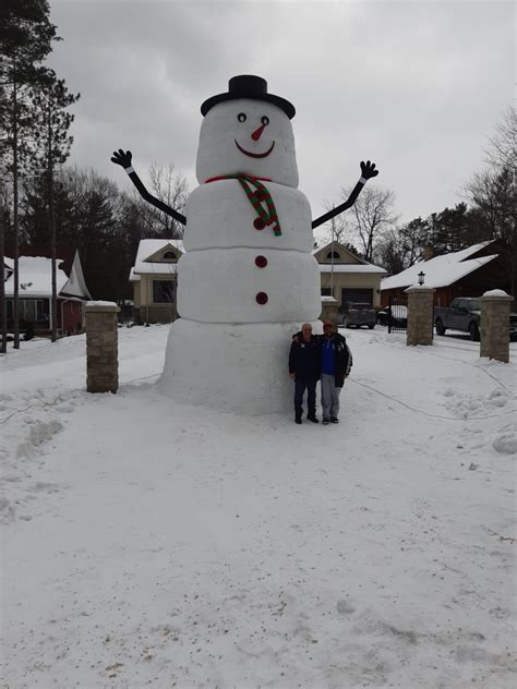 Giant Snowman In Tiny Brings Joy To The Young Young At Heart Barrie News