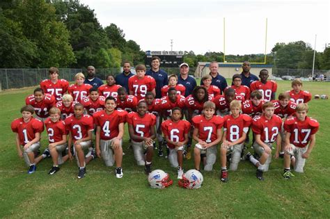 Youth Football Team Finishes Season Undefeated