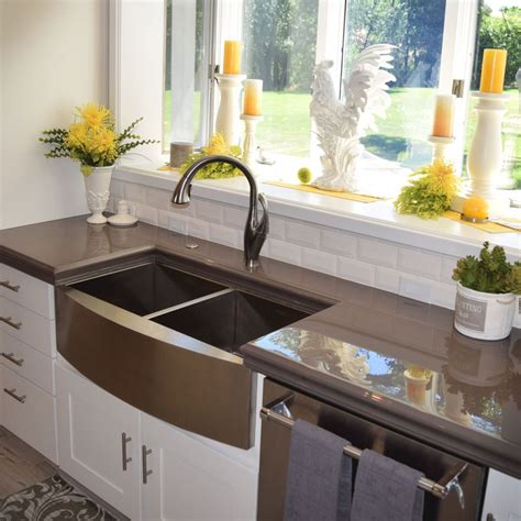 If you hire someone to make your epoxy counters, you will pay more per foot, plus paying for countertop preparation for the installation, and the cleanup and finishing processes. FX Poxy Clear Epoxy Resin 20 sq ft Coat over Art | Etsy ...