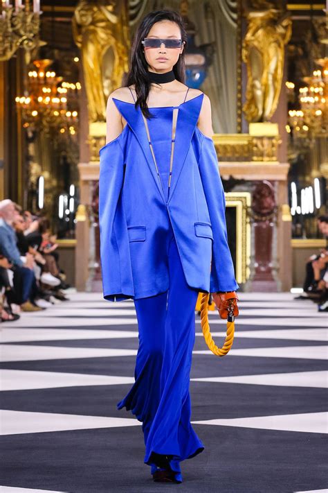 Monse inside out exposed tailoring. BALMAIN SPRING SUMMER 2020 WOMEN'S COLLECTION | The Skinny ...