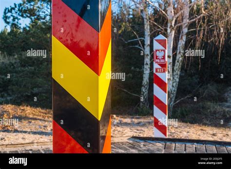 Border Posts German Polish Land Crossing Between The Countries Of The